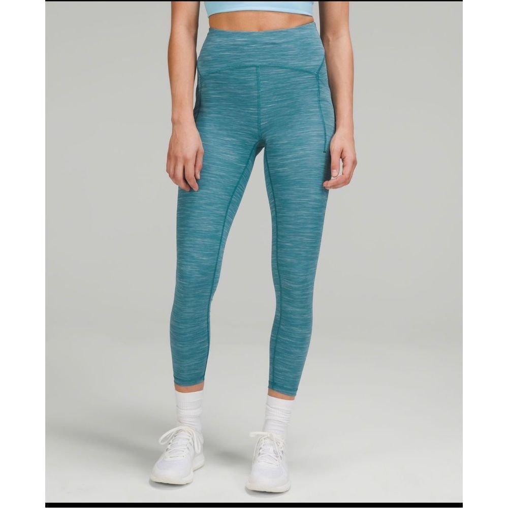 Lululemon NWT Power Thru High-Rise
Tight 25" size 6  Heathered captured blue